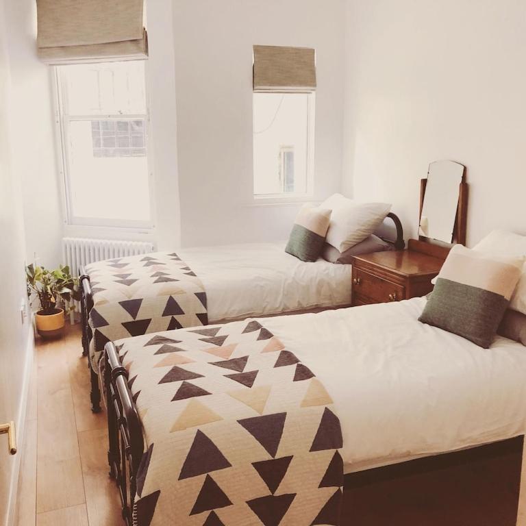 Central Brighton Flat, 3 Bedrooms, Sleeps 6, Close To Shops And Beach Exterior foto
